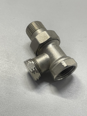Aqua World Кран радиаторный прямой Низ 1/2"