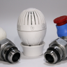 Комплект угловых радиаторных кранов с термоголовкой GIACOMINI (R470FX003) 1/2''